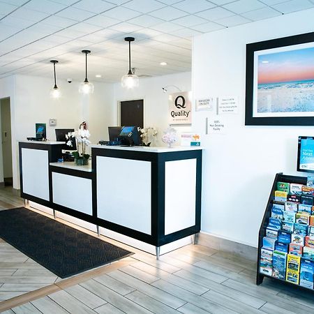 Quality Inn Palm Beach International Airport West Palm Beach Exterior photo