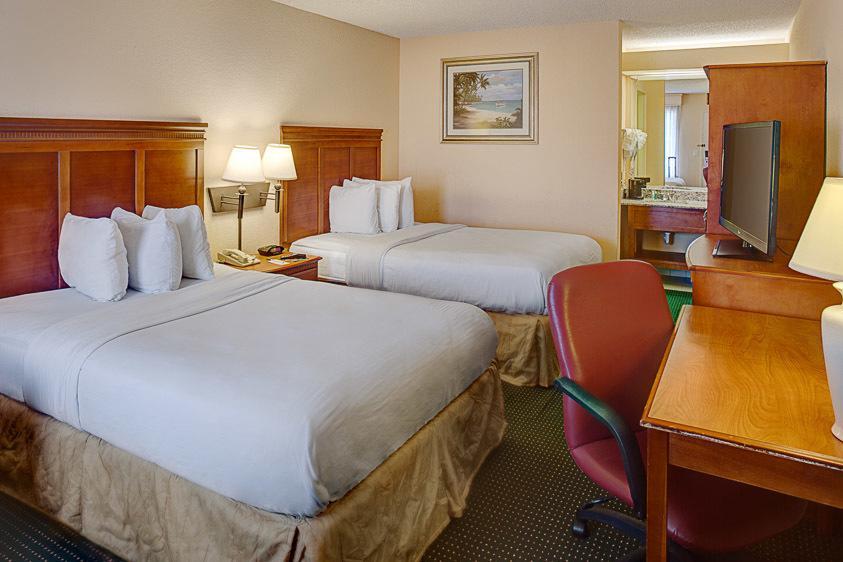 Quality Inn Palm Beach International Airport West Palm Beach Exterior photo