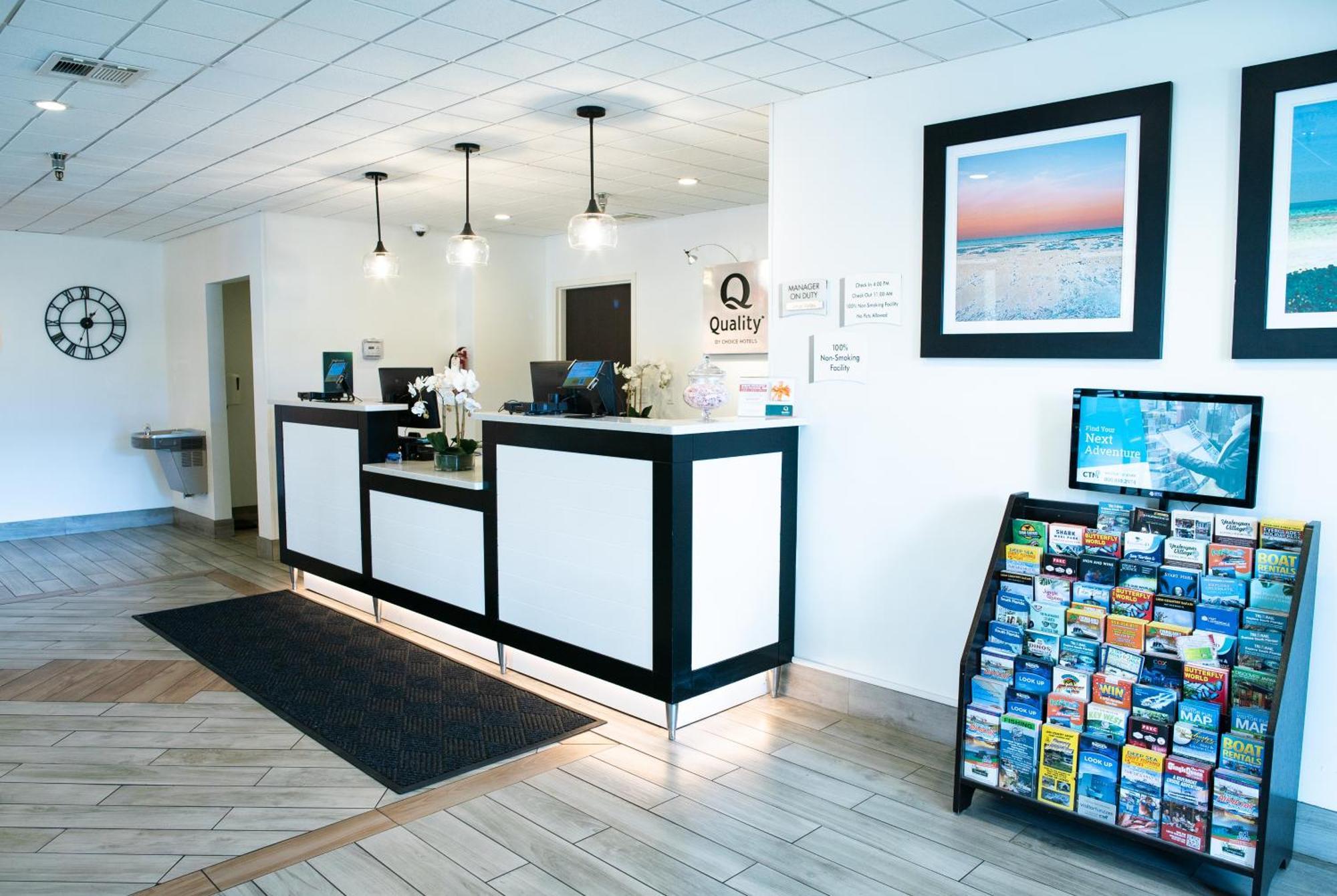 Quality Inn Palm Beach International Airport West Palm Beach Exterior photo