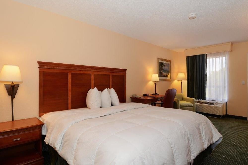 Quality Inn Palm Beach International Airport West Palm Beach Exterior photo