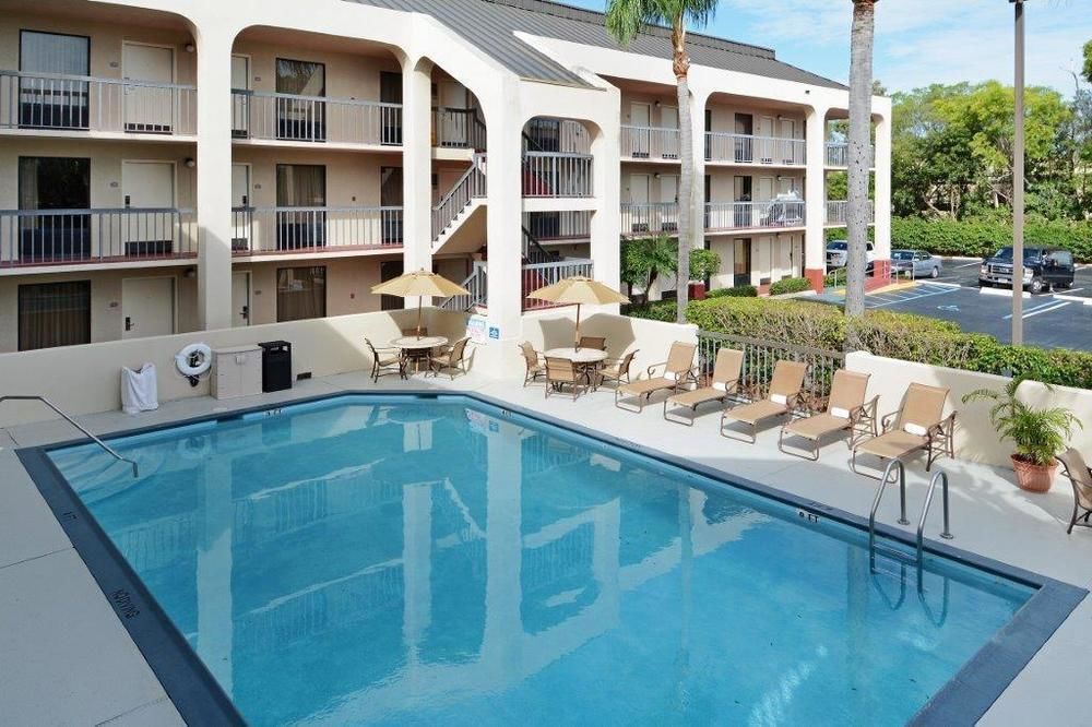 Quality Inn Palm Beach International Airport West Palm Beach Exterior photo